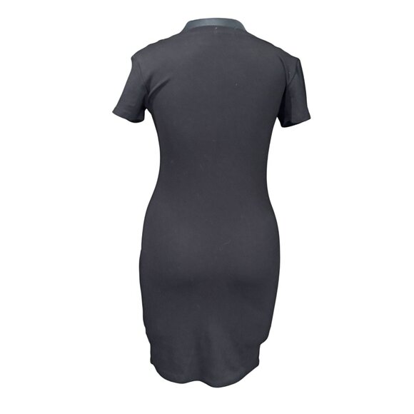 Black Short Sleeve V-Neck Bodycon Dress By Heart & Hips Size M - Picture 2 of 11